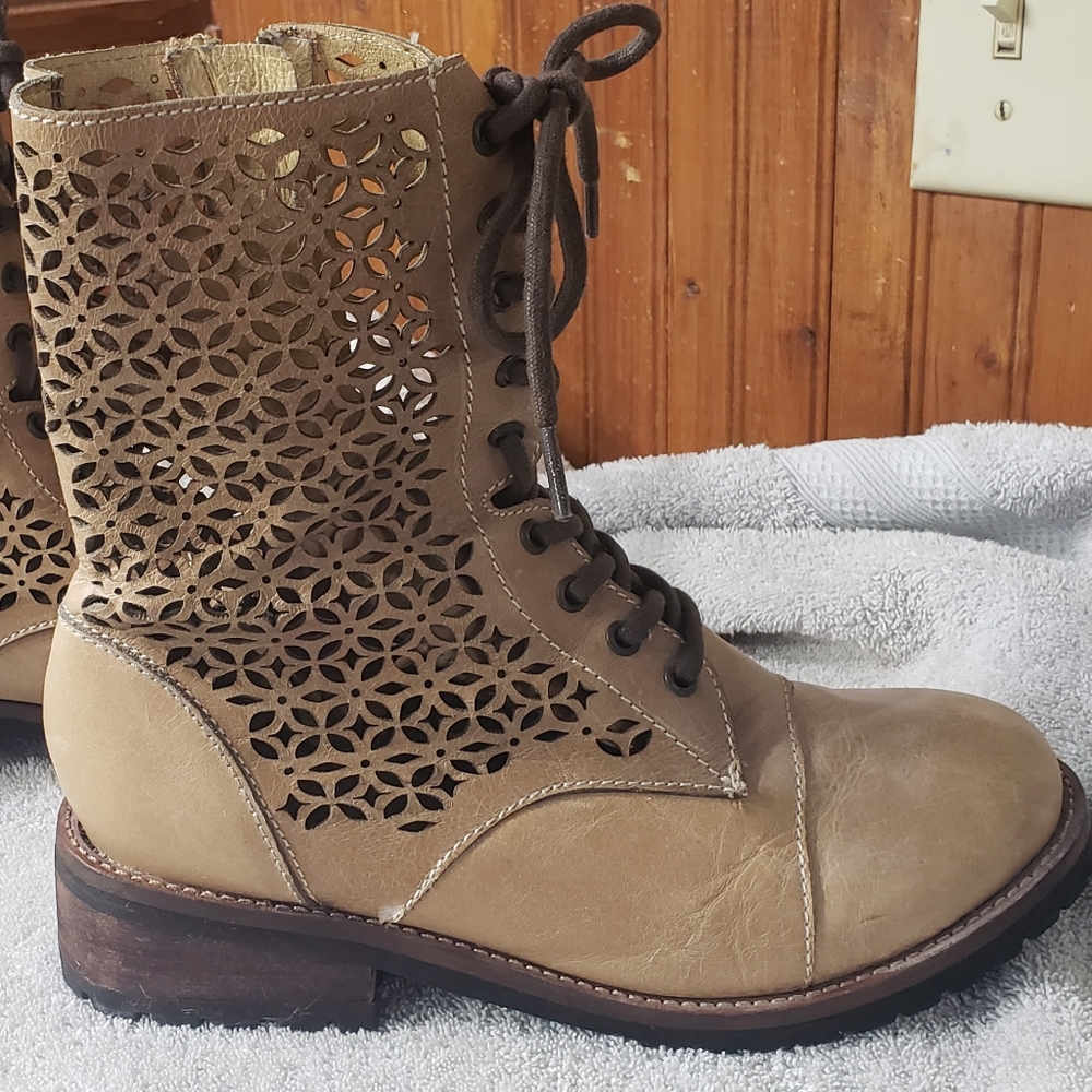 Patron leather cutout boots